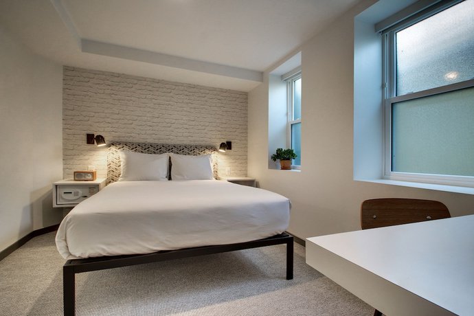 Imagen de la habitación del Hotel Hive. Foto 12