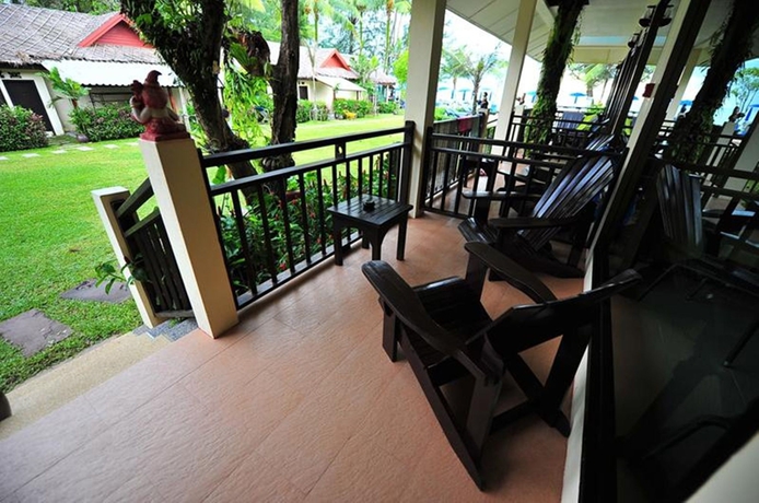 Imagen de la habitación del Hotel Hive Khaolak Beach Resort. Foto 5