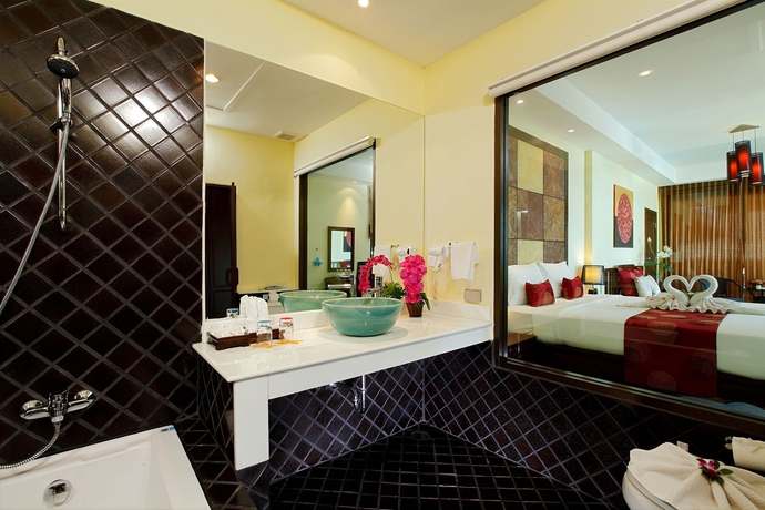 Imagen de la habitación del Hotel Hive Khaolak Beach Resort. Foto 7