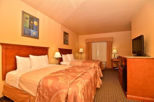 Imagen de la habitación del Hotel Hiway Inn Express Of Broken Bow. Foto 7