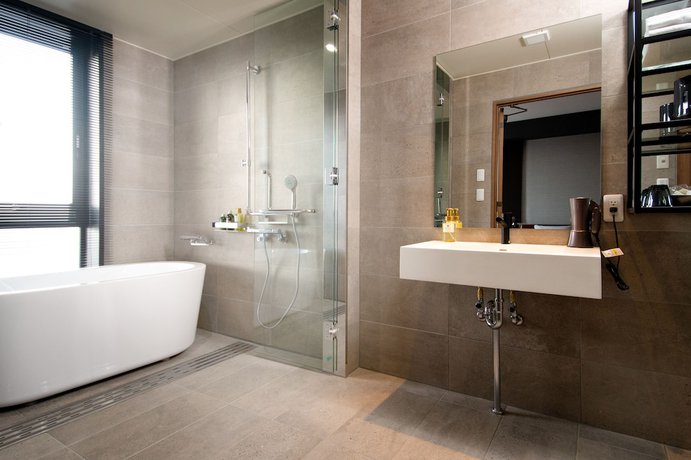 Imagen de la habitación del Hotel Hiyori Osaka Shinsekai. Foto 8