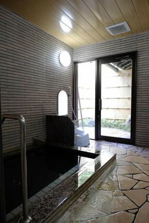 Imagen general del Hotel Hiyoshi Forest Resort Yamanoie. Foto 6