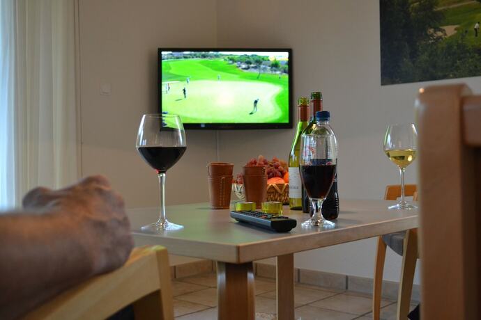 Imagen de la habitación del Hotel Hjarb&aelig;k Fjord Golfcenter. Foto 17