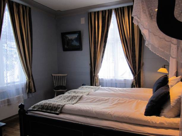 Imagen de la habitación del Hotel Hjelle. Foto 15