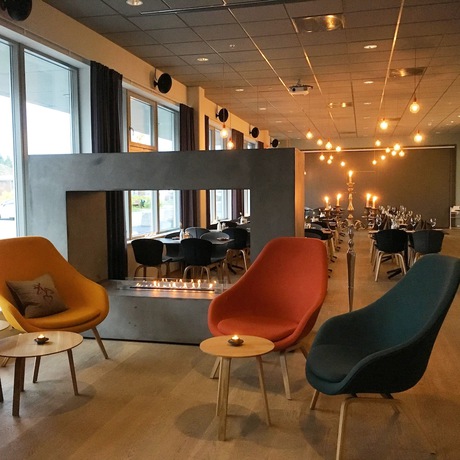 Imagen de los interiores del Hotel Hjortenl Hitra. Foto 17