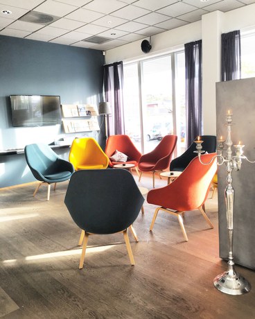 Imagen del bar/restaurante del Hotel Hjortenl Hitra. Foto 2