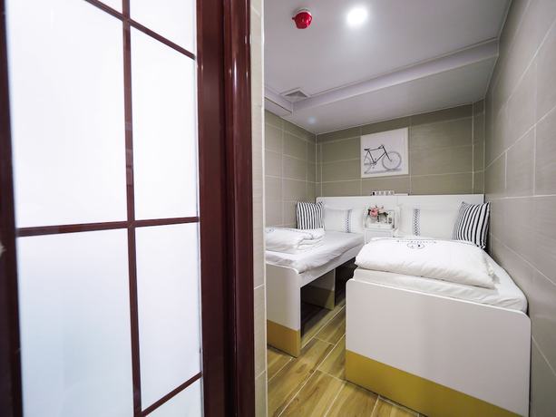 Imagen de la habitación del Hotel Hk International Hostel, Kowloon. Foto 13
