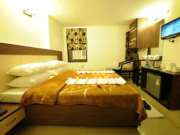 Imagen general del Hotel Hkj Residency. Foto 4