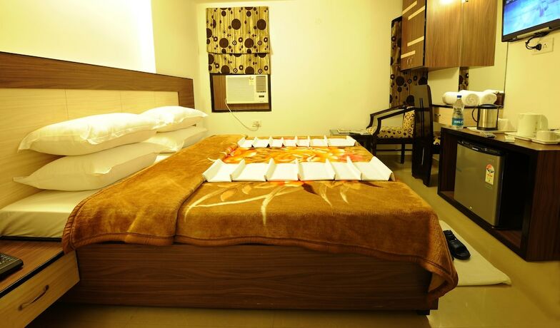 Imagen general del Hotel Hkj Residency. Foto 15