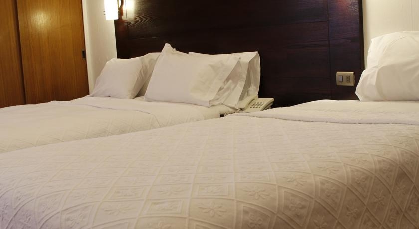 Imagen general del Hotel Hl Low Cost. Foto 6
