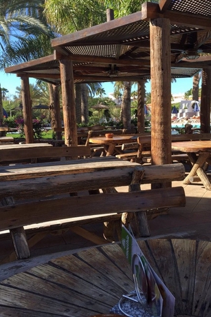 Imagen general del Hotel Hl Miraflor Suites. Foto 5