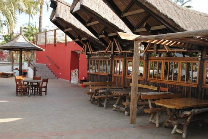 Imagen general del Hotel Hl Miraflor Suites. Foto 16