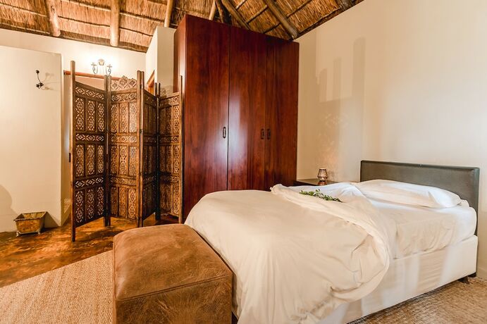 Imagen de la habitación del Hotel Hlosi Game Lodge - Amakhala Game Reserve. Foto 15