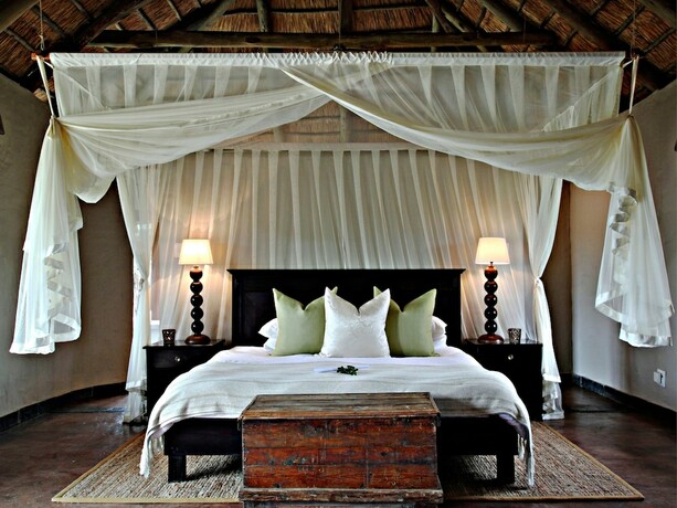 Imagen de la habitación del Hotel Hlosi Game Lodge - Amakhala Game Reserve. Foto 17