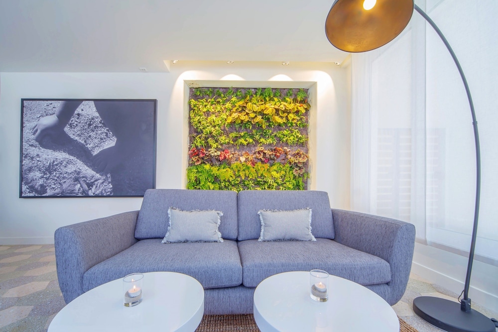 Imagen de los interiores del Hotel Hm Alma Beach - Adults Only. Foto 19