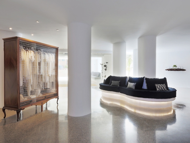 Imagen de los interiores del Hotel Hm Balanguera Beach- Adults Only. Foto 12