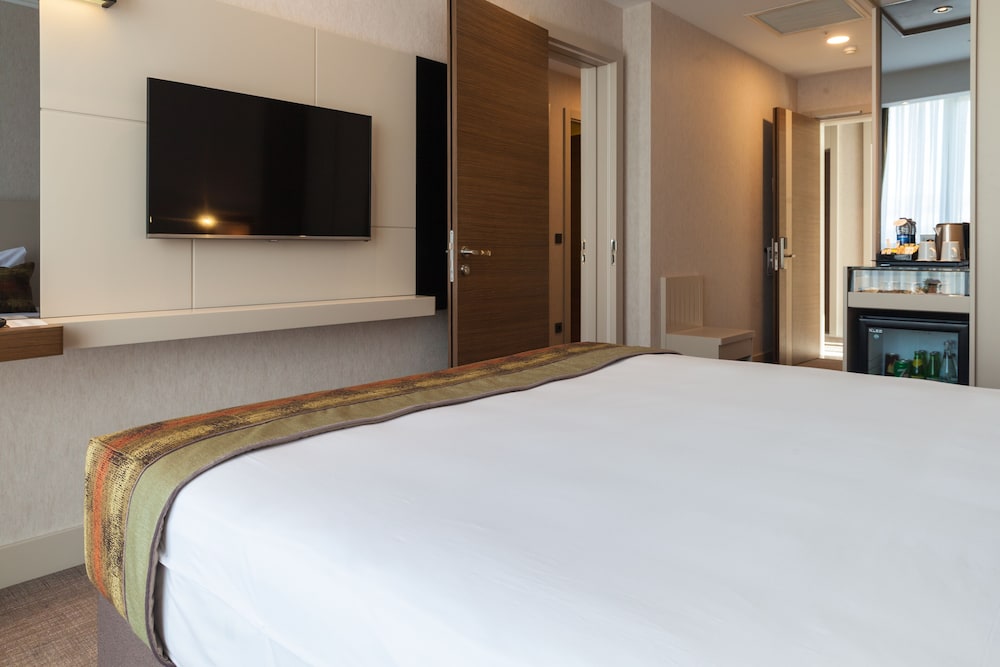 Imagen de la habitación del Hotel Hm Commerce Hotel. Foto 17