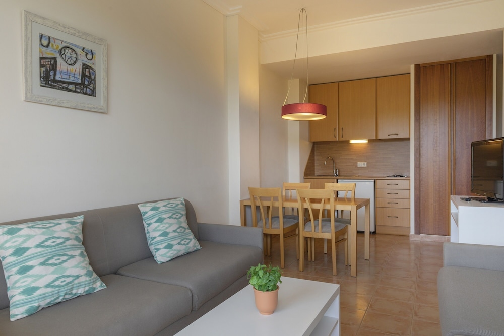 Imagen de la habitación del Hotel Hm Mar Blau. Foto 10