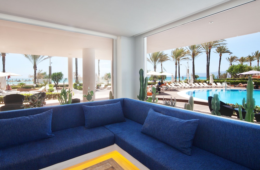 Imagen de los interiores del Hotel Hm Tropical. Foto 19