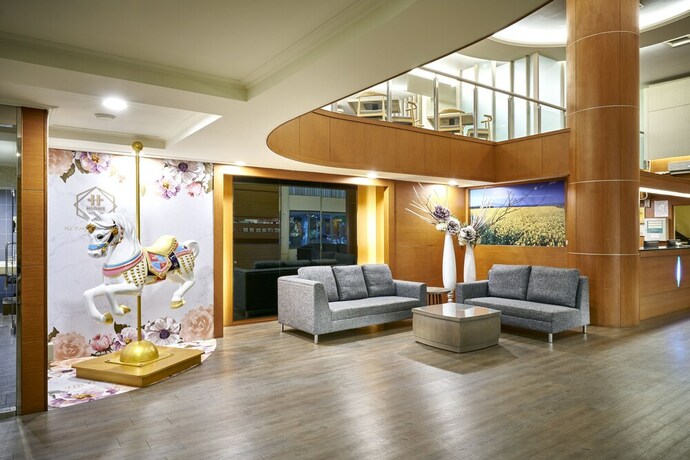Imagen de los interiores del Hotel Ho Fong Business Stay. Foto 26