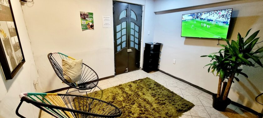 Imagen general del Hotel HoM Monterrey - Hostel. Foto 5