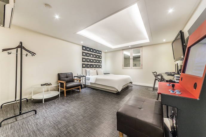 Imagen de la habitación del Hotel HoTel KINO. Foto 12
