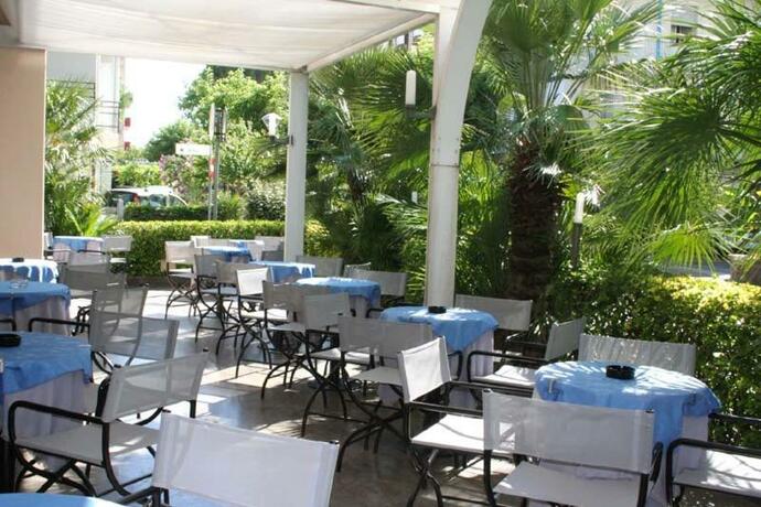 Imagen general del Hotel HoY VILLAGE. Foto 11