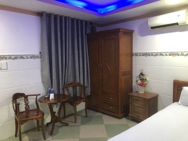 Imagen de la habitación del Hotel Hoa Ban. Foto 17