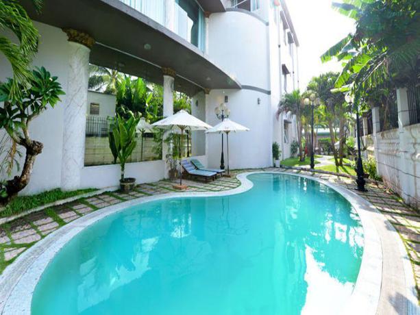 Imagen de la piscina del Hotel Hoa Binh 1 Hotel. Foto 5