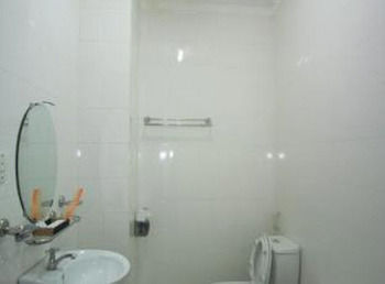 Imagen de la habitación del Hotel Hoa Dong Duong. Foto 10