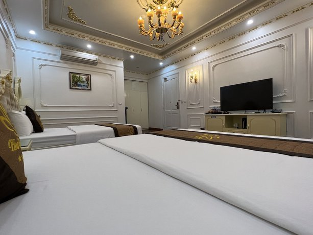 Imagen de la habitación del Hotel Hoa Dong. Foto 3