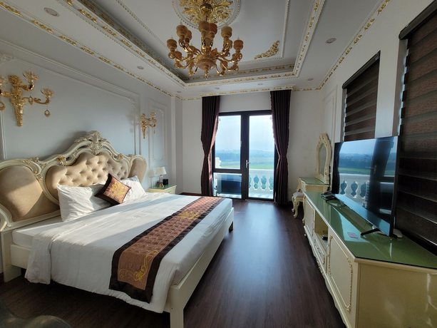 Imagen de la habitación del Hotel Hoa Dong. Foto 6