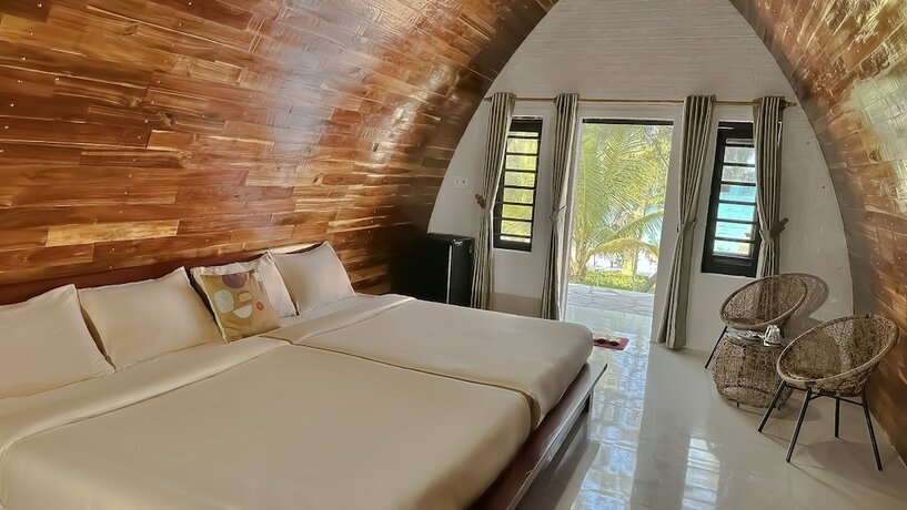Imagen de la habitación del Hotel Hoa Loi Resort. Foto 28