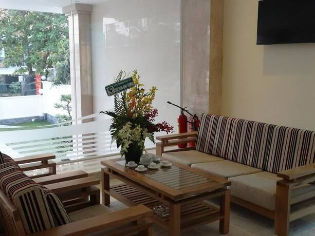 Imagen general del Hotel Hoa Vinh. Foto 8