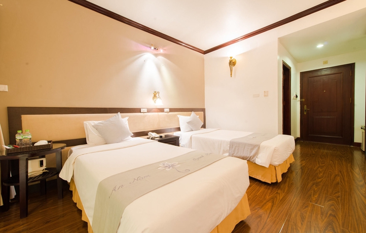 Imagen de la habitación del Hotel Hoabinh Palace. Foto 2