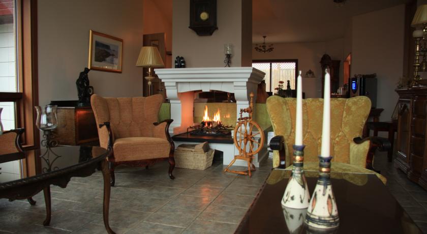 Imagen de los interiores del Hotel Hótel Berg. Foto 10