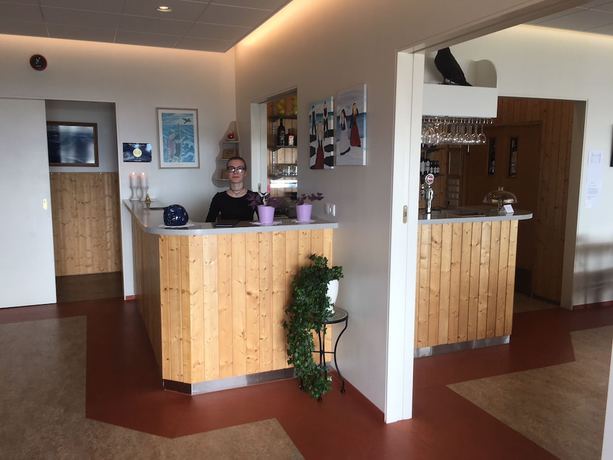 Imagen del bar/restaurante del Hotel H&oacute;tel Fl&oacute;kalundur. Foto 3