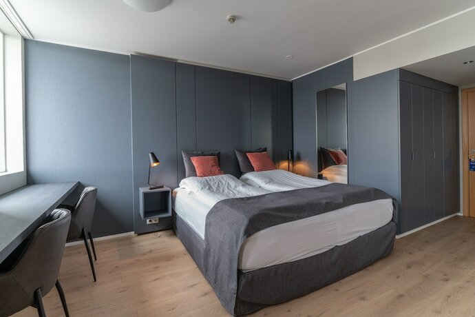 Imagen de la habitación del Hotel H&oacute;tel &Iacute;safj&ouml;r&eth;ur. Foto 18