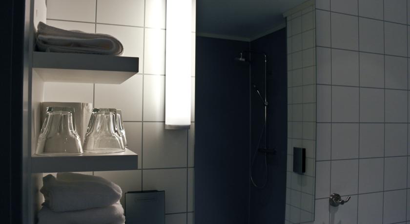 Imagen de los interiores del Hotel Hótel Laxá. Foto 9