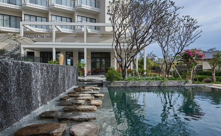 Imagen del bar/restaurante del Hotel Hoan My Resort Ninh Chu. Foto 12