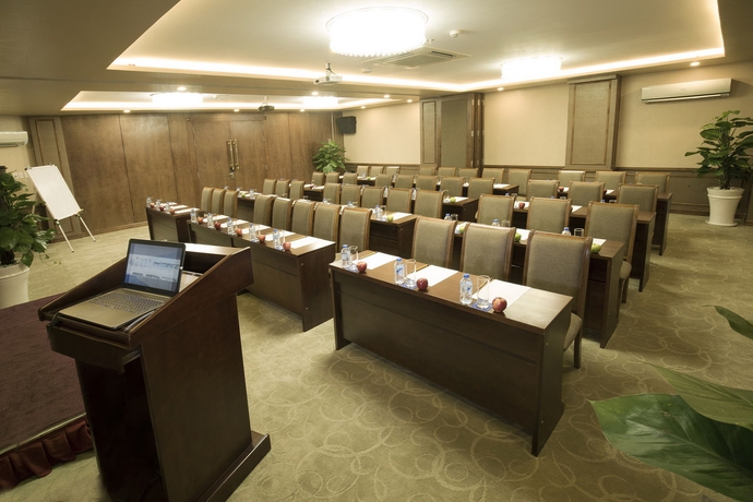 Imagen de los interiores del Hotel Hoang Hai Long Hotel. Foto 9