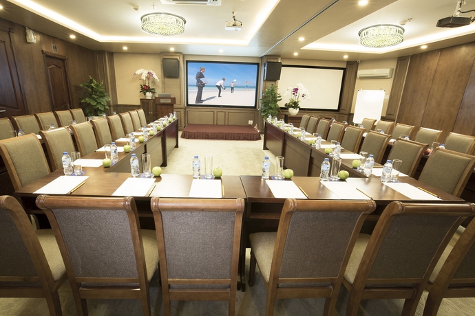 Imagen de los interiores del Hotel Hoang Hai Long Hotel. Foto 14