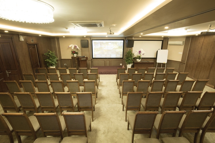 Imagen de los interiores del Hotel Hoang Hai Long Hotel. Foto 15