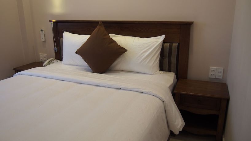 Imagen de la habitación del Hotel Hoang Lan. Foto 12