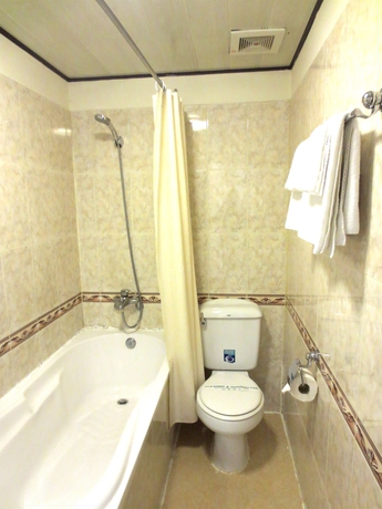 Imagen de la habitación del Hotel Hoang Lien. Foto 1