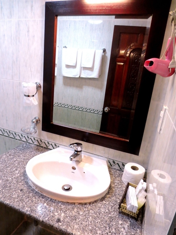 Imagen de la habitación del Hotel Hoang Lien. Foto 2