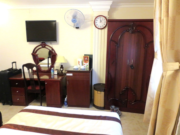 Imagen de la habitación del Hotel Hoang Lien. Foto 12