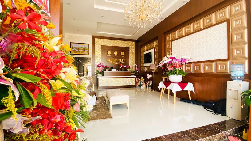 Imagen de los interiores del Hotel Hoang Mai. Foto 19
