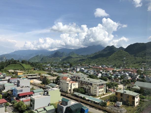 Imagen de la habitación del Hotel Hoang Nham Luxury. Foto 4