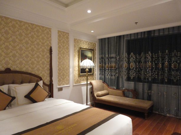 Imagen de la habitación del Hotel Hoang Nham Luxury. Foto 5